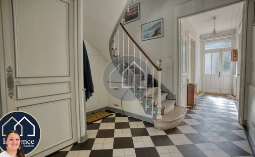 Sale Manor 735 M² 17 Rooms