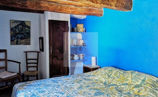 Castle for Sale in Florac-Trois-Rivières, Occitanie, France