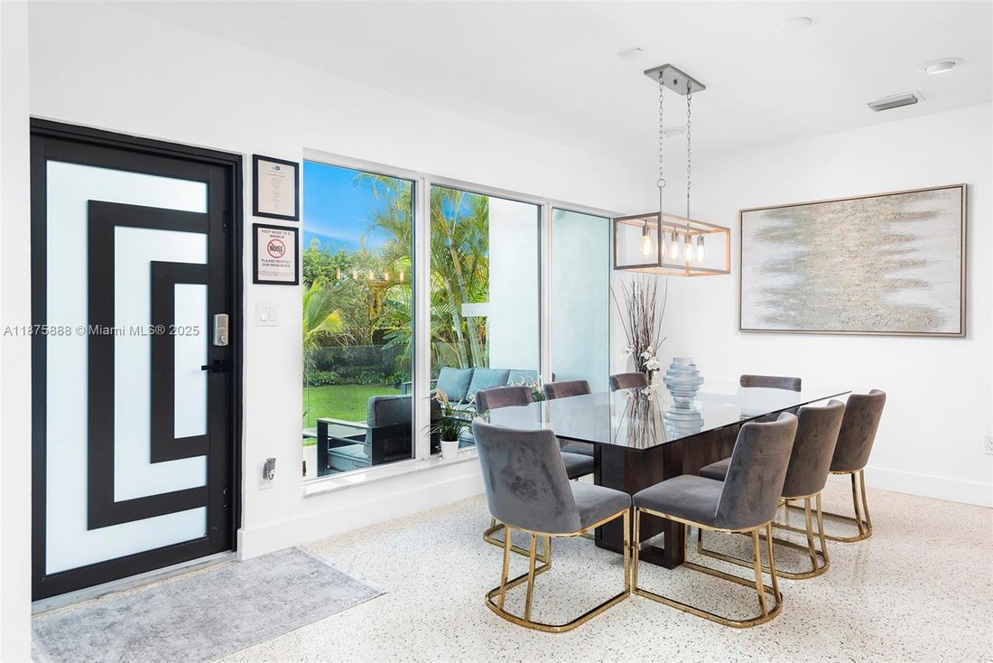 House in Miami, Florida, United States 4 - 16337193