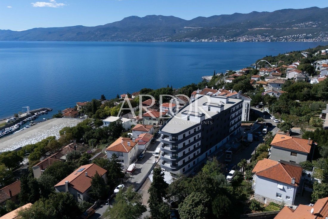 Apartment in Mjesni odbor Kantrida, Grad Rijeka, Primorje-Gorski Kotar County 2 - 15767690