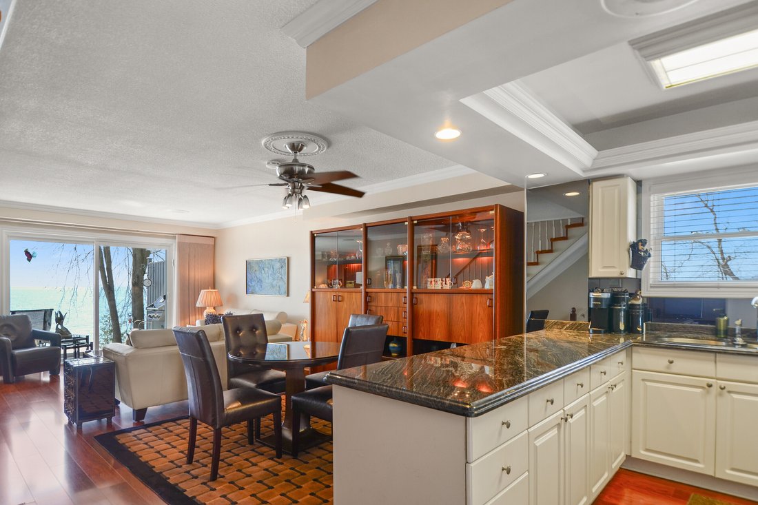 Condo in Orillia, Ontario, Canada 2 - 16336187