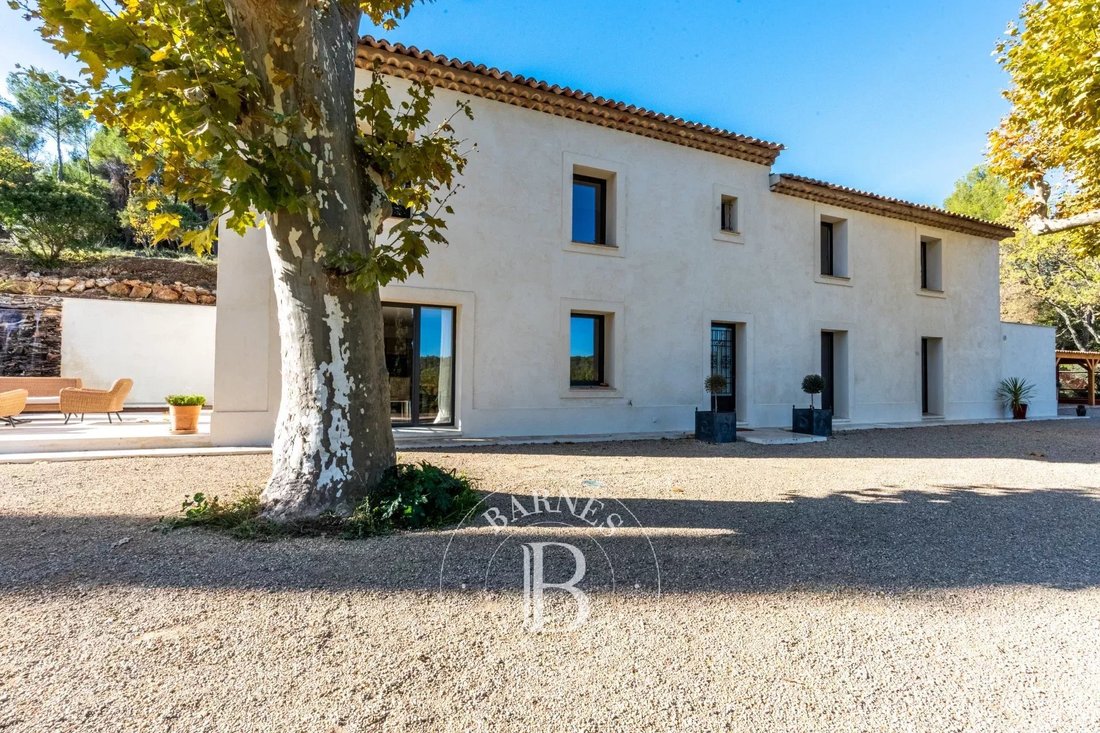 Estate in Flayosc, Provence-Alpes-Côte d'Azur, France 5 - 12367901