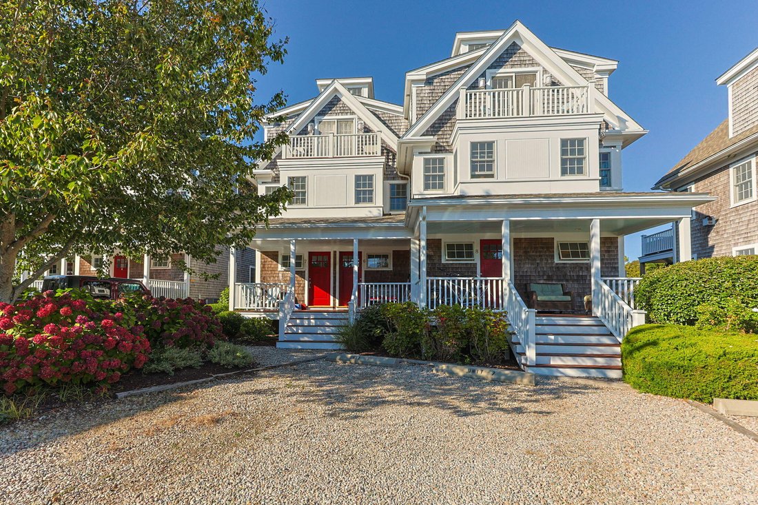 House in Provincetown, Massachusetts, United States 2 - 16337702