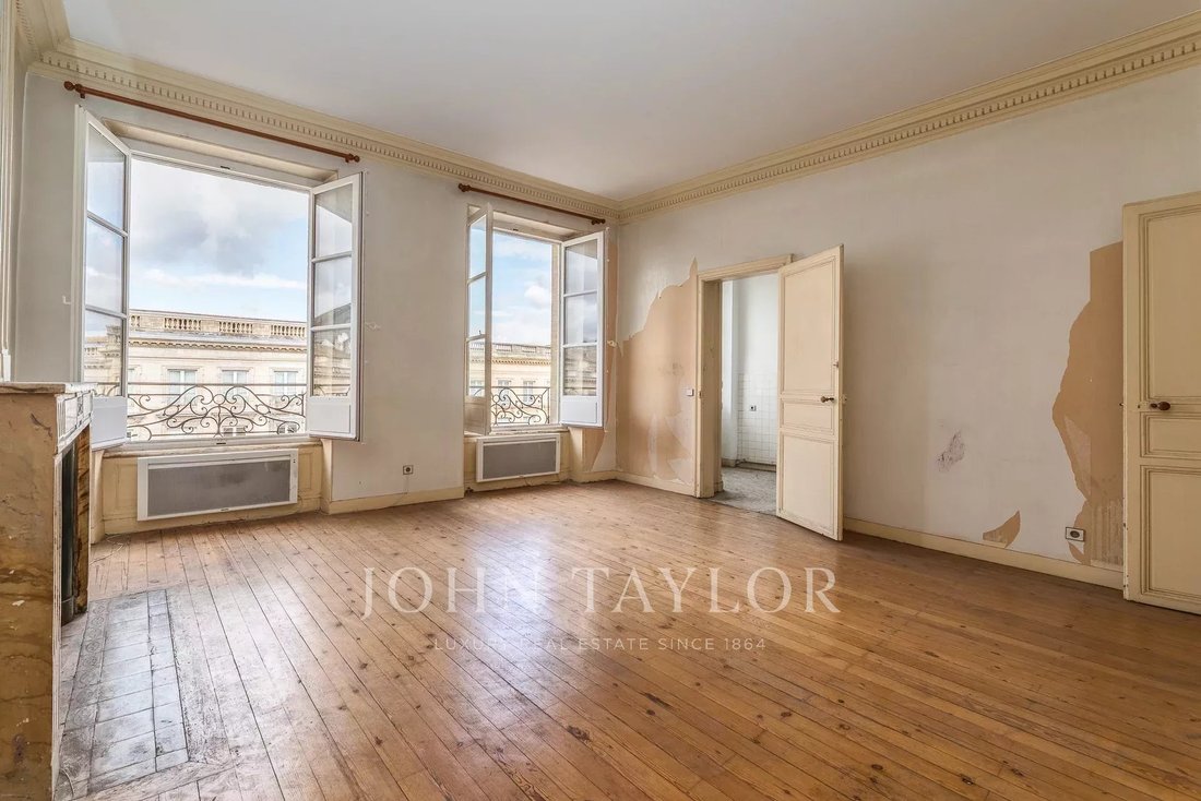 Apartment in Hôtel de Ville-Quinconce-Saint Seurin-Fondaudège, Bordeaux, France 2 - 16335351
