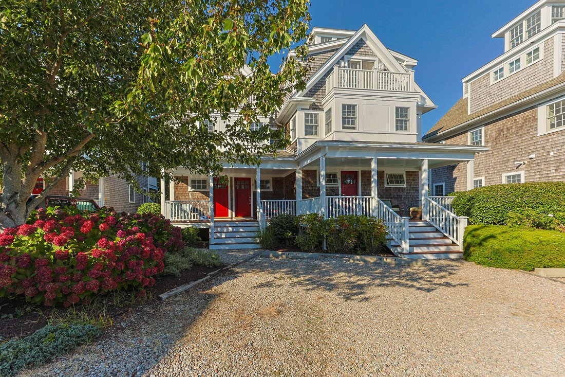 House in Provincetown, Massachusetts, United States 3 - 16337702