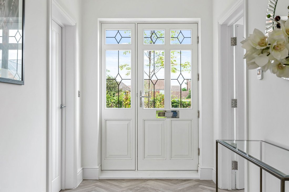 House in Writtle, England 5 - 13888864
