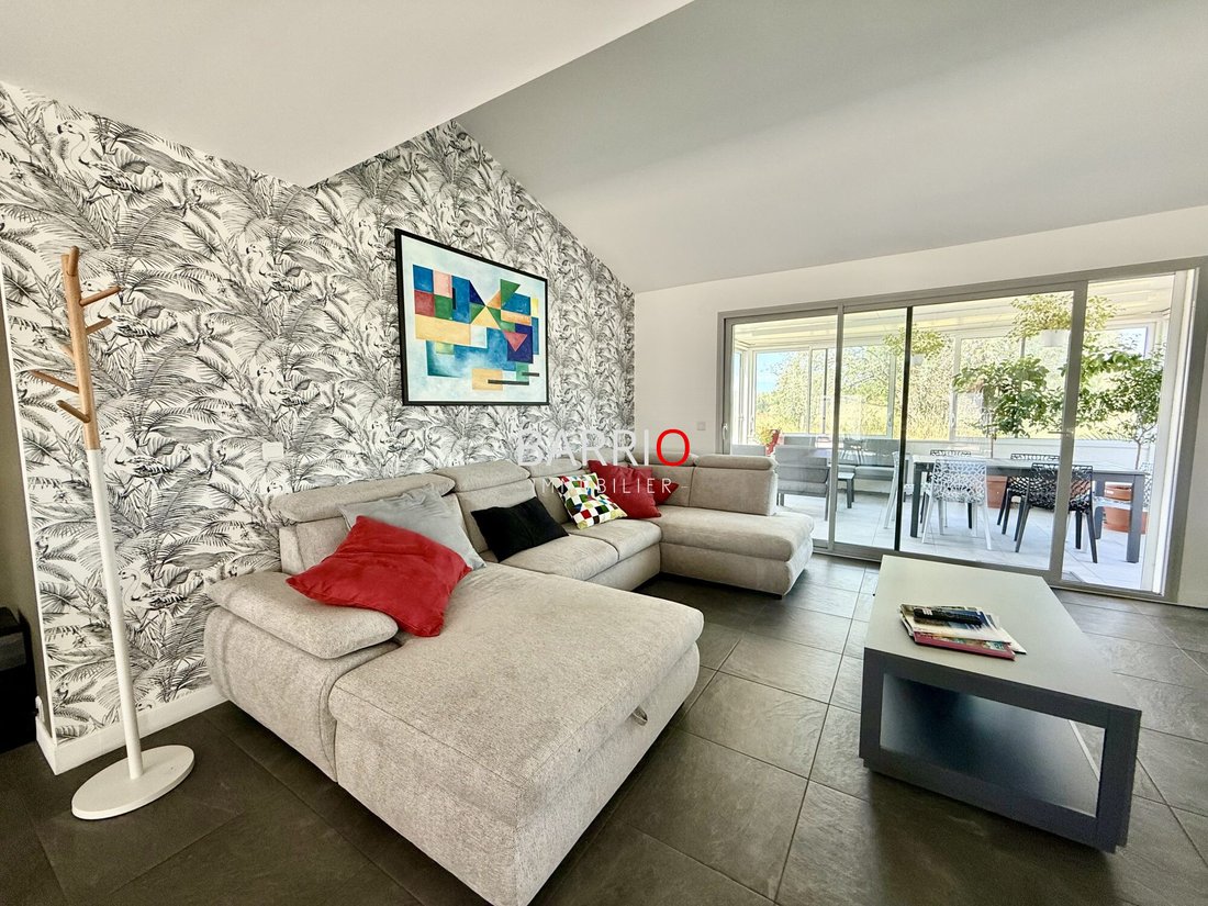Villa in Saint-Cyprien, Occitania, France 2 - 16087568