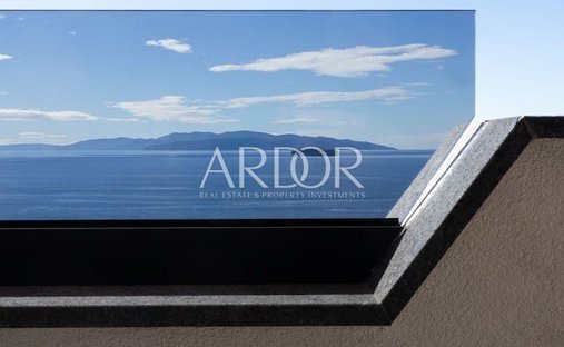Apartment in Mjesni odbor Kantrida, Grad Rijeka, Primorje-Gorski Kotar County 1