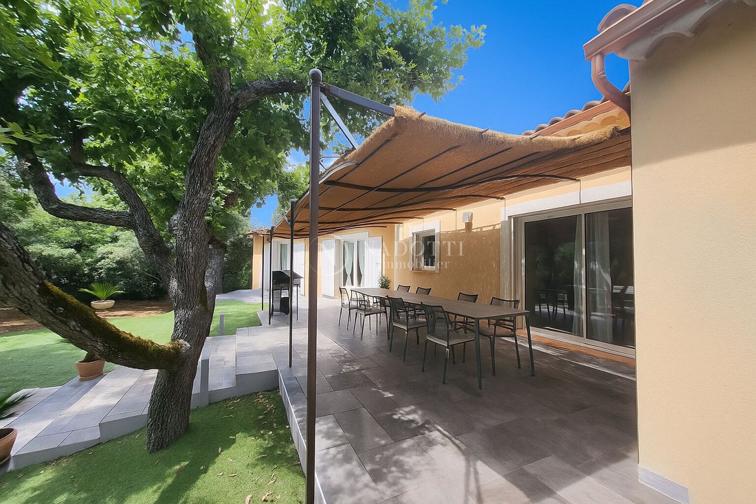 House in Saint-Didier, Provence-Alpes-Côte d'Azur, France 4 - 16336591