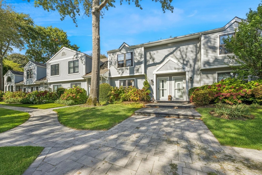 Southampton, New York, United States 1 - 15879253