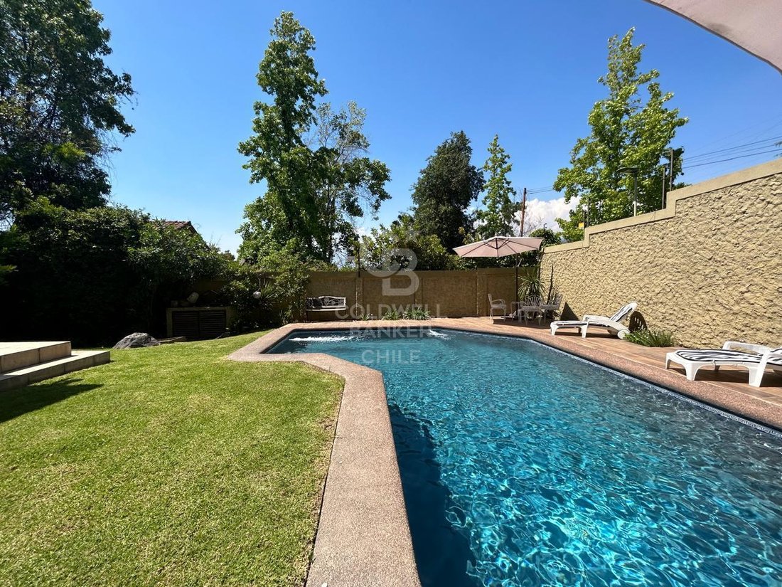 House in Las Condes, Santiago Metropolitan Region, Chile 2 - 16337828