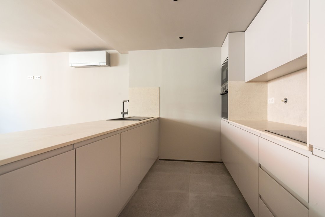 Apartment in Avenidas Novas, Lisbon, Portugal 5 - 16335321