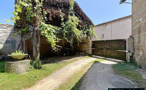 House in Civrieux, Auvergne-Rhône-Alpes, France 1