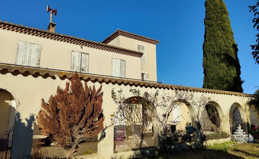 Country House in Alouette, Nimes, France 1