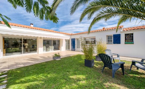 House in Saint-Pierre-d'Oléron, Nouvelle-Aquitaine, France 1
