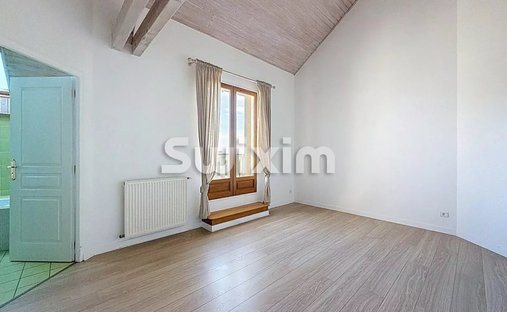 Castle for Sale in Grilly, Auvergne-Rhône-Alpes, France