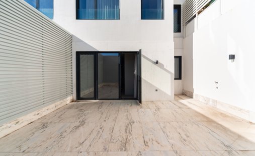 Apartment in Avenidas Novas, Lisbon, Portugal 1