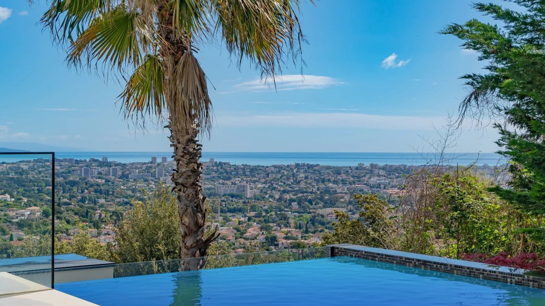 Villa in Croix des Gardes, Cannes, France 3 - 16334953