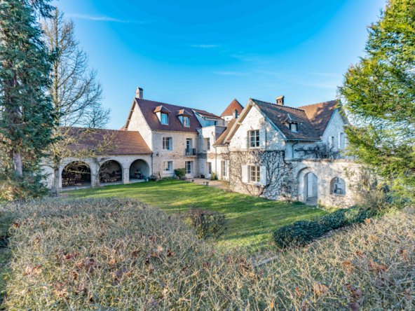 Castle in Saint-Lubin-de-la-Haye, Centre-Val de Loire, France 2 - 16336671