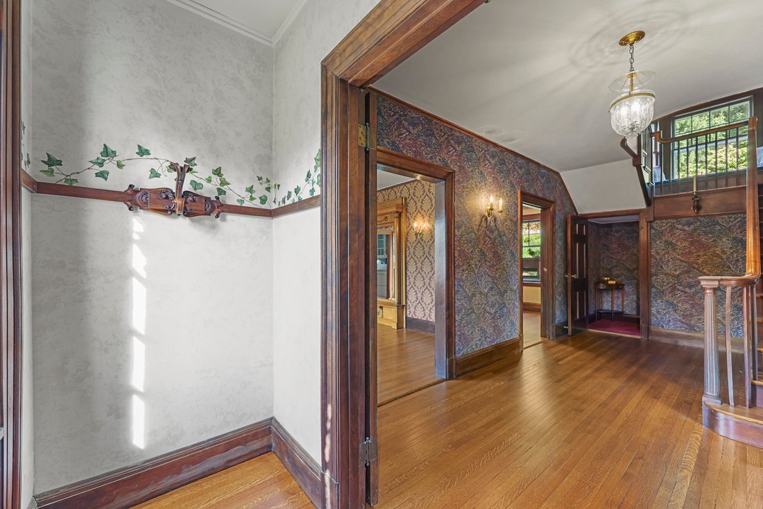 House in Pittsfield, Massachusetts, United States 4 - 16334798