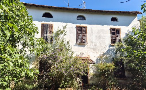 Land in Manerba del Garda, Lombardy, Italy 1