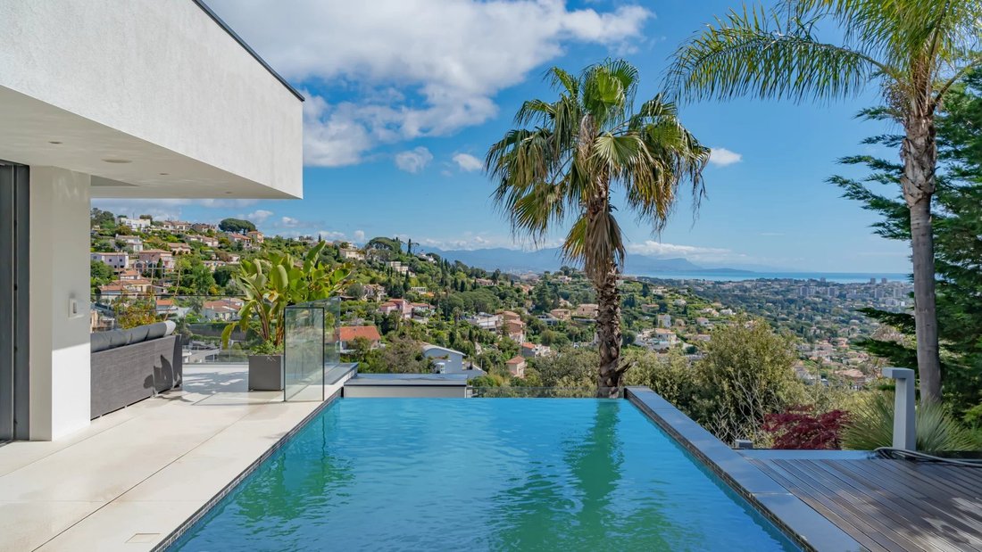 Villa in Croix des Gardes, Cannes, France 1 - 16334953