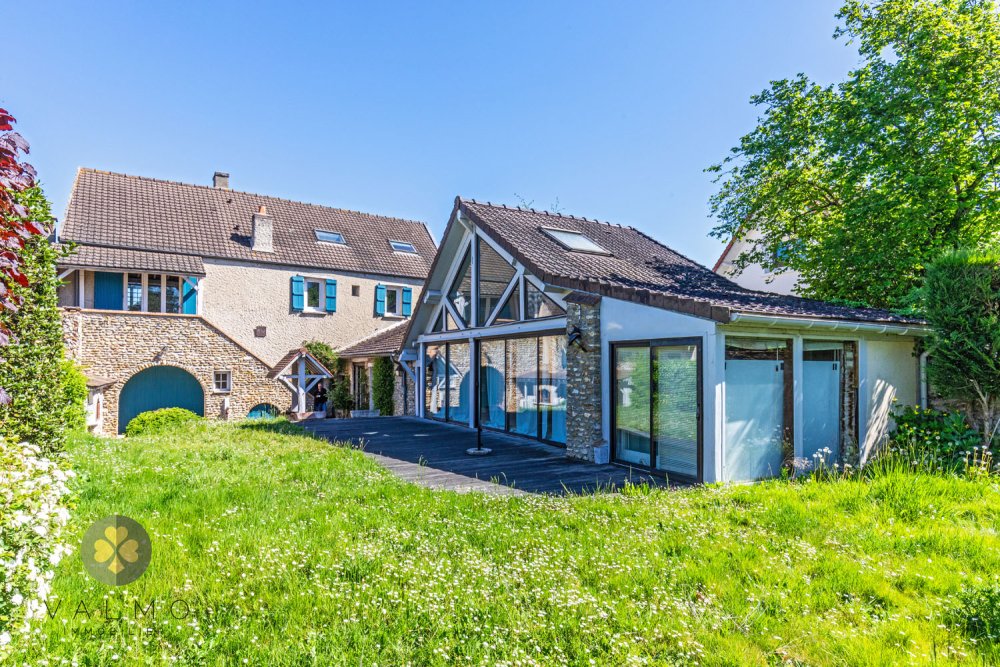 House in La Queue-les-Yvelines, Ile-de-France, France 1 - 16334593