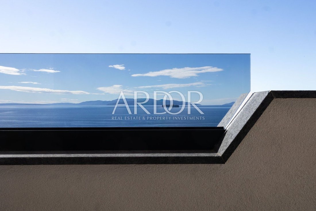 Apartment in Mjesni odbor Kantrida, Grad Rijeka, Primorje-Gorski Kotar County 5 - 15767683