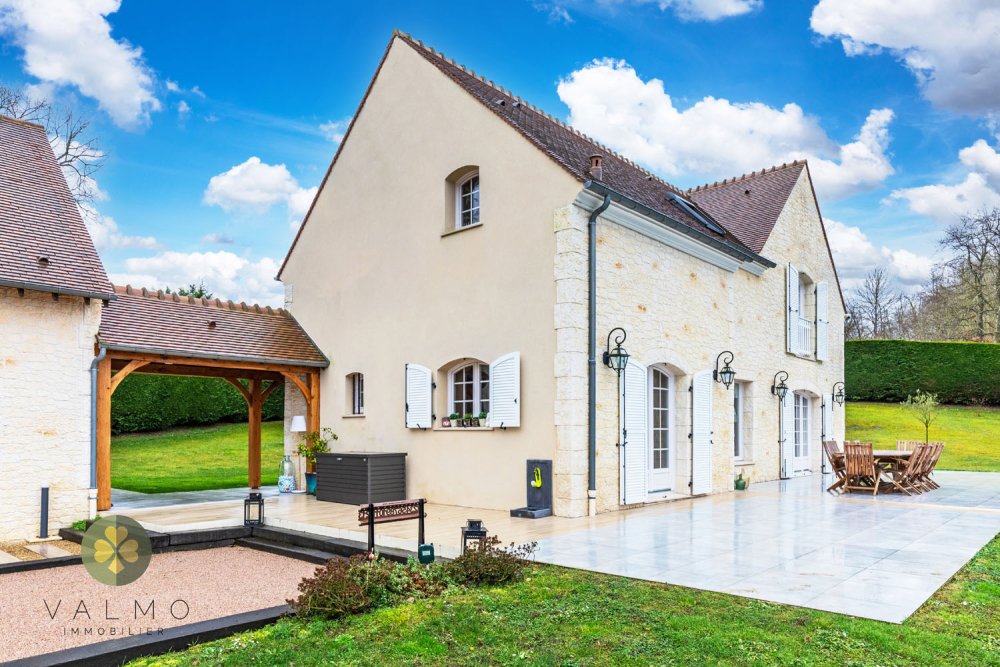 Estate in Thoiry, Ile-de-France, France 3 - 16334921