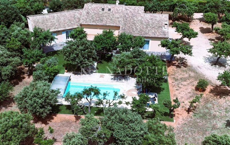 House in Saint-Didier, Provence-Alpes-Côte d'Azur, France 1 - 16336591