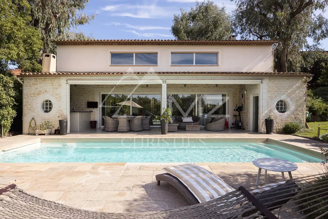 House in Croix des Gardes, Cannes, France 1 - 14722937