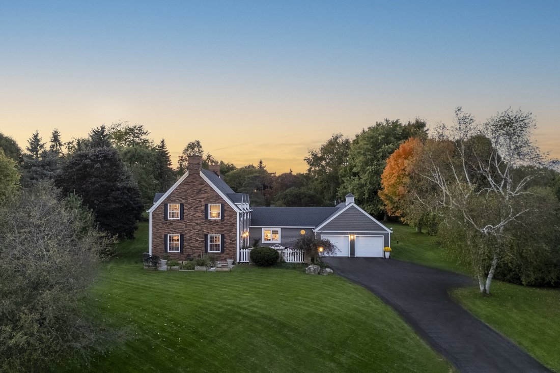 House in Milton, Ontario, Canada 4 - 16335405