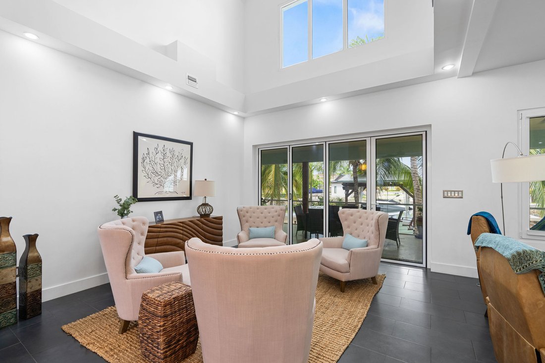 House in Savannah, Bodden Town, Cayman Islands 5 - 16337356