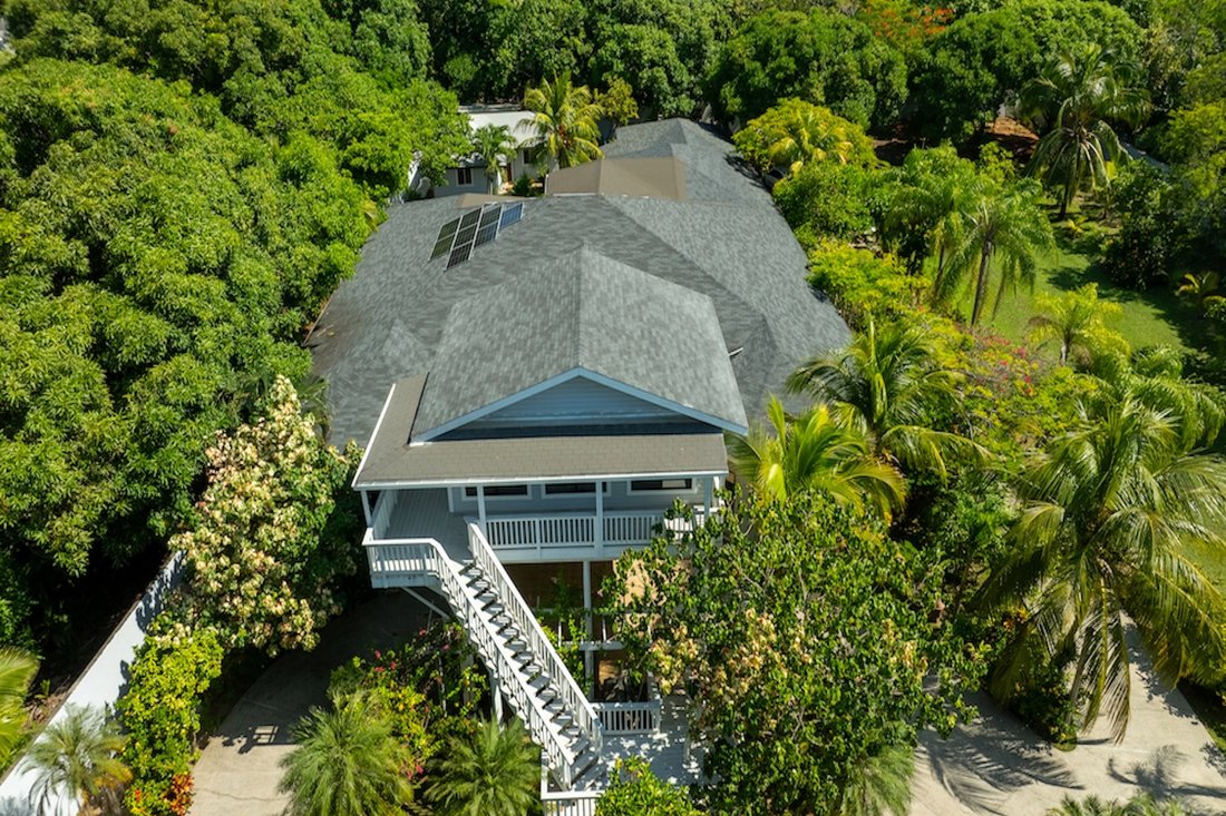 House in Sandy Bay, Bay Islands Department, Honduras 2 - 16335535