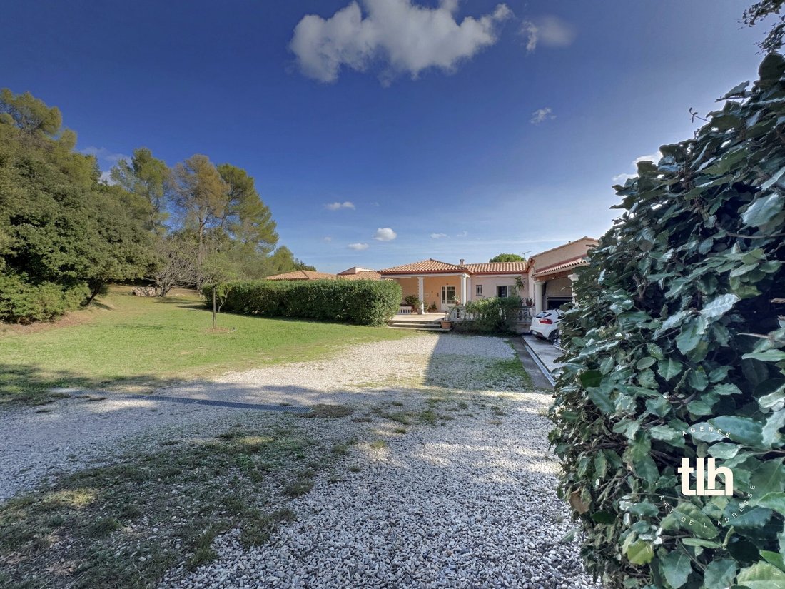 Villa in Port Marianne, Montpellier, France 1 - 16334444