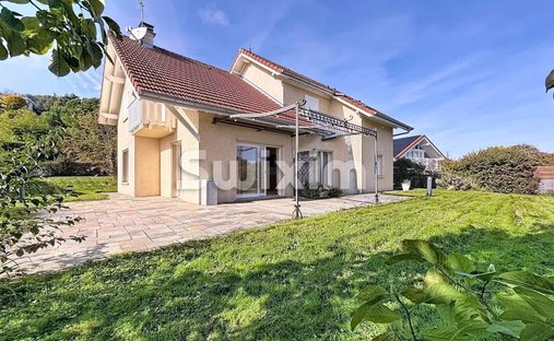 Castle for Sale in Grilly, Auvergne-Rhône-Alpes, France