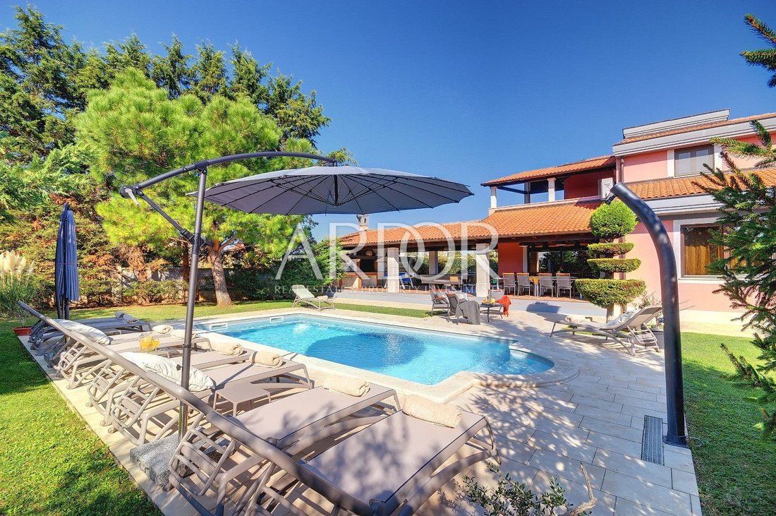 Villa in Grad Pula, Istria County, Croatia 4 - 16335396