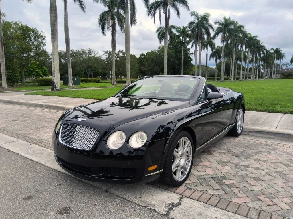 Cabriolet in Charlton, MA, United States 1 - 16335655