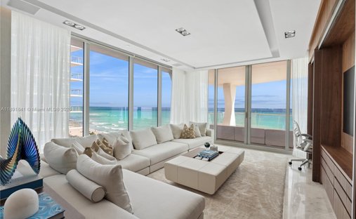 Condo in Golden Beach, Florida, United States 1