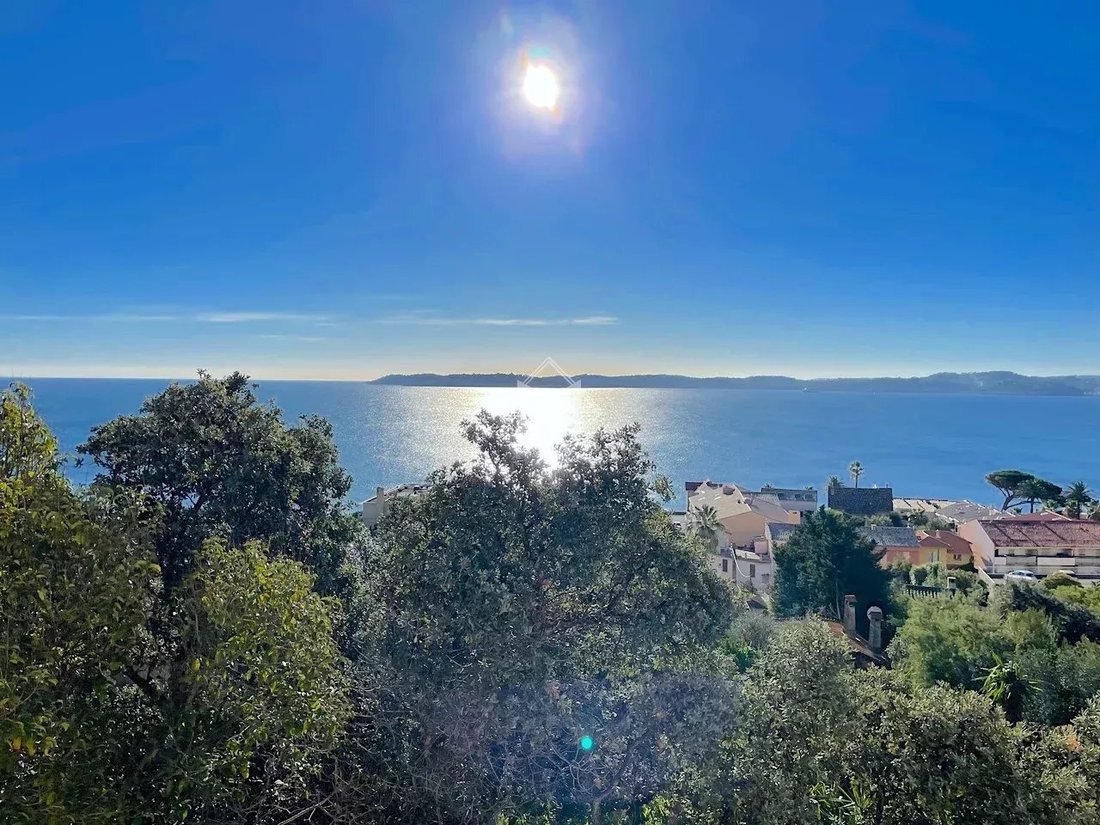 Villa in Ville-Les Saquedes-Le Bouillonnet, Sainte-Maxime, France 2 - 16335432