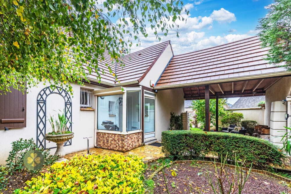 House in Sud, Plaisir, France 2 - 16334871