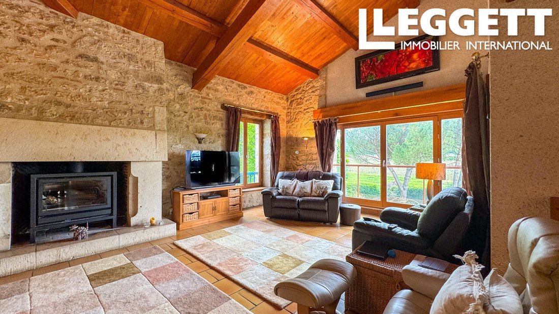 Villa in Vire-sur-Lot, Occitania, France 5 - 14339946