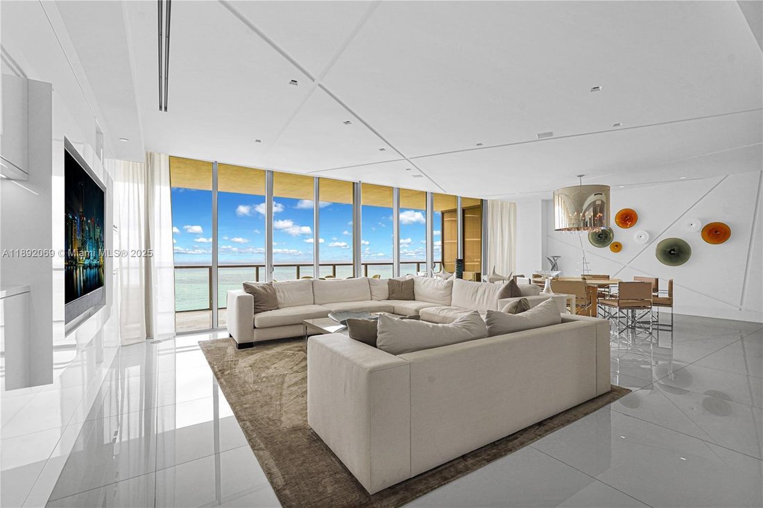 Condo in Bal Harbour, Florida, United States 2 - 16337217