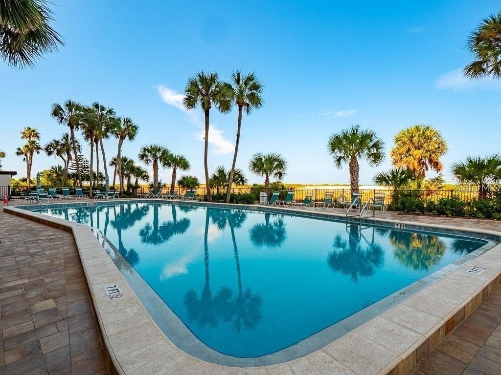 Condo in Clearwater, Florida, United States 2 - 16336032