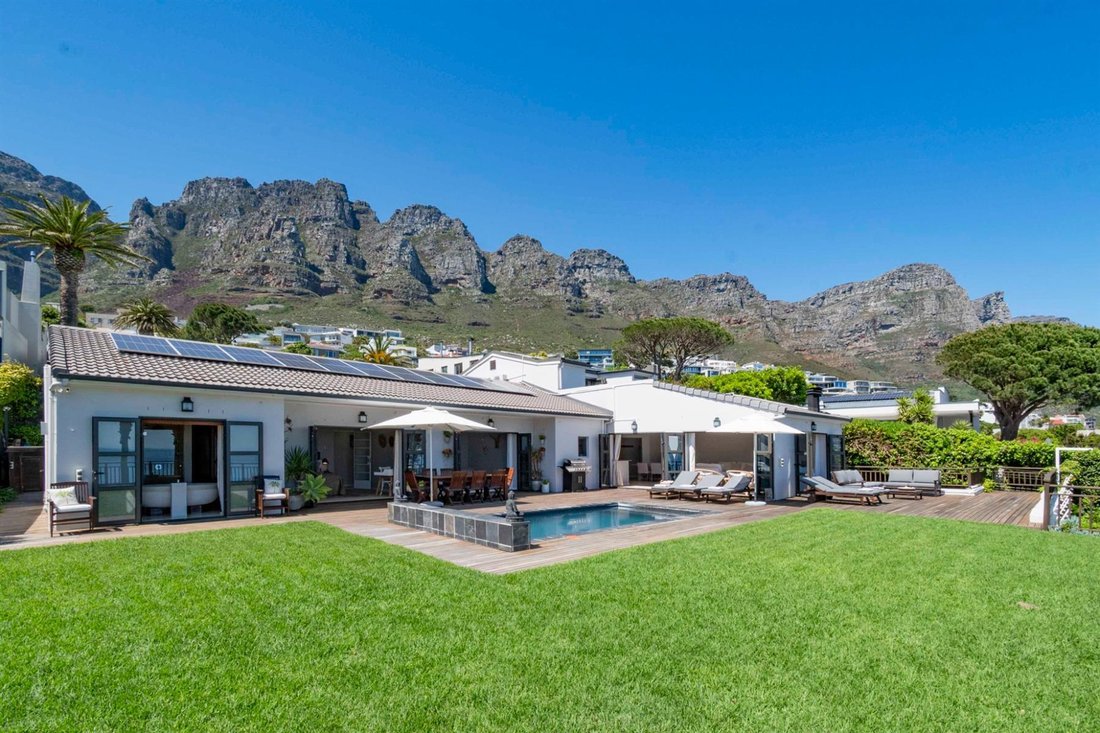 House in Camps Bay, Cape Town, South Africa 3 - 16336982