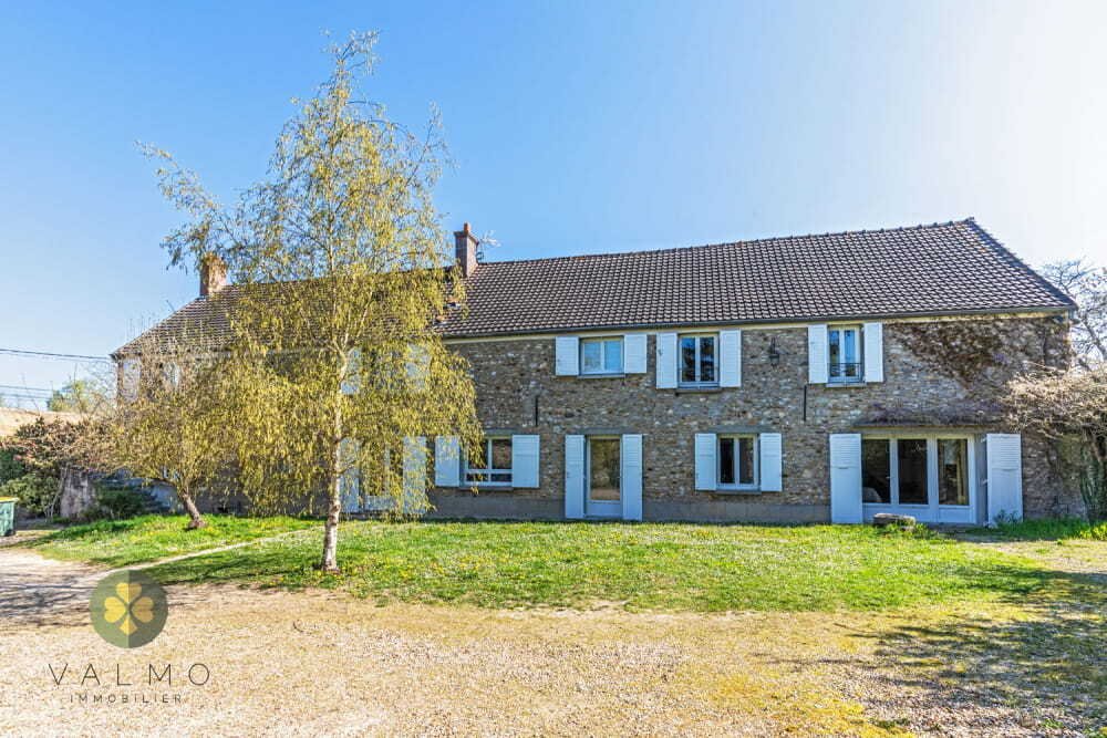 House in Montfort-l'Amaury, Ile-de-France, France 4 - 16334772