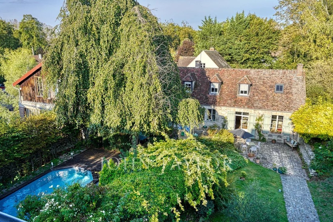 House in Senlis, Hauts-de-France, France 4 - 16335002
