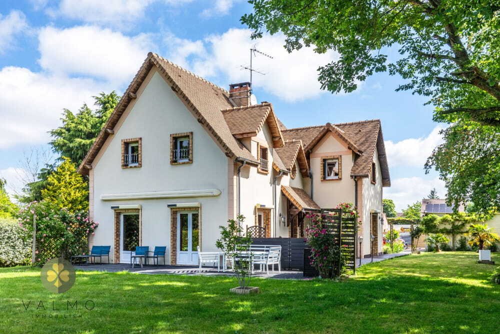 House in Gambais, Ile-de-France, France 1 - 16334661