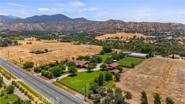 Springville, California, United States 3 - 16335860