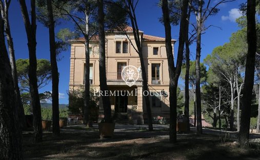 Landhaus in Valls, Katalonien, Spanien 1